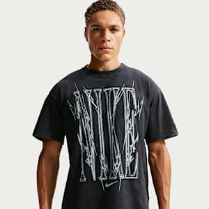 Nike Men's T-Shirt. Nike CA